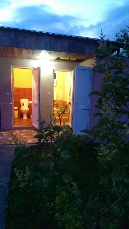 גגרה Tikhaya Gavan Guest House מראה חיצוני תמונה